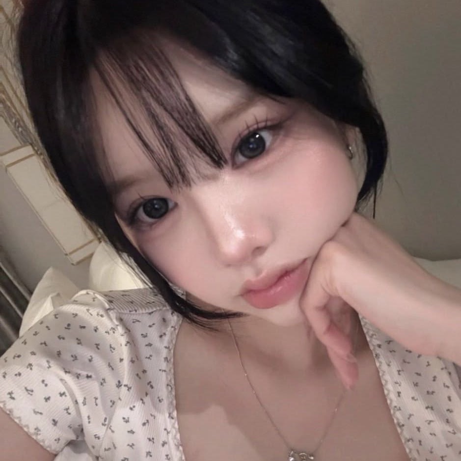 Hana Lee