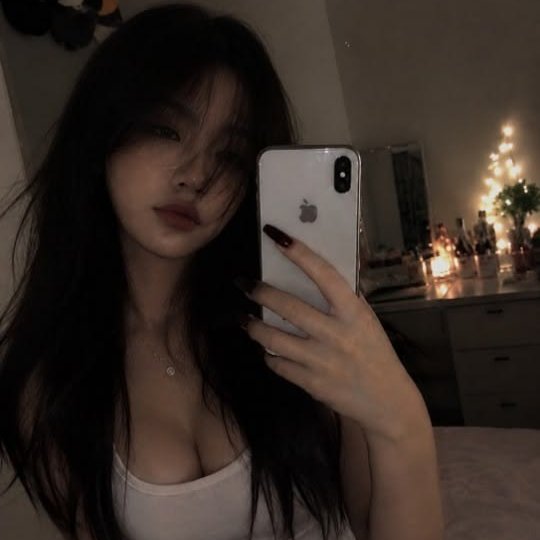 Hana Lee