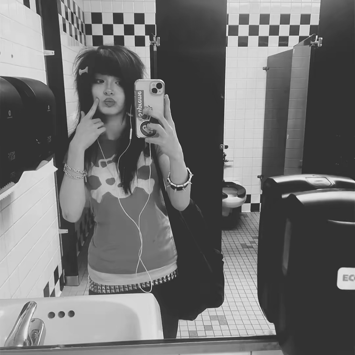 my usual spot for existential dread and mirror selfies.