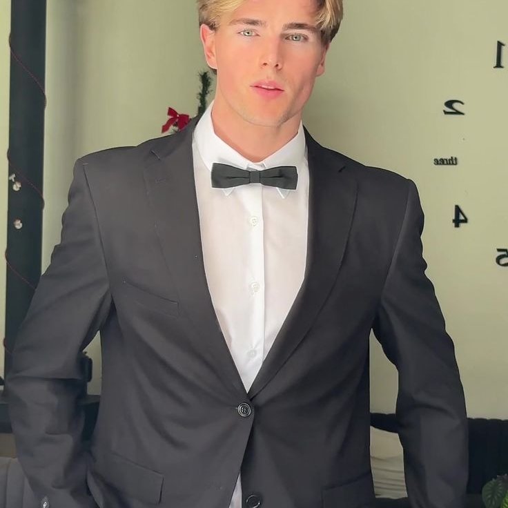 business casual, but make it me.