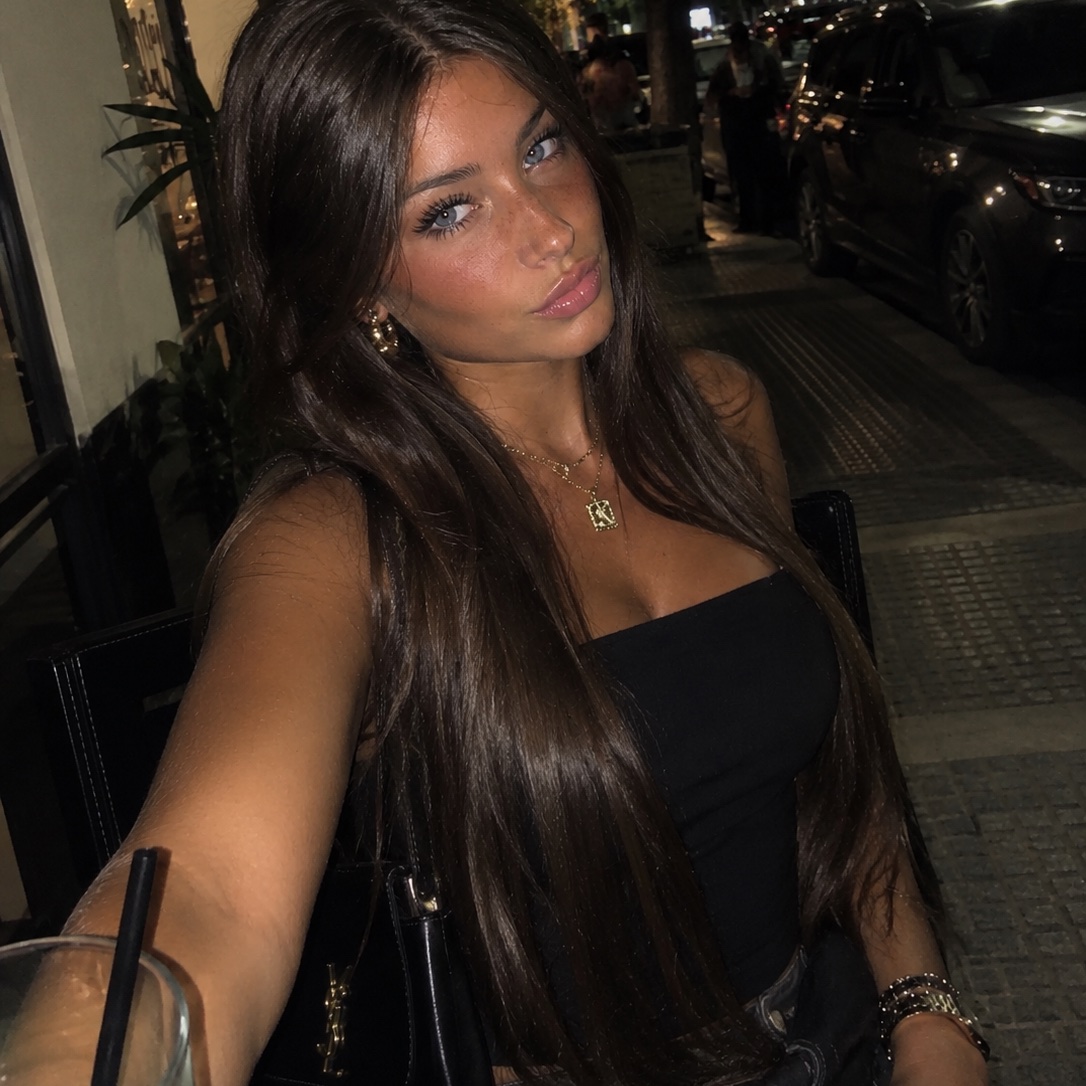 😘💋🍾