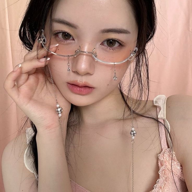 softest pinks and a touch of sparkle. 💗