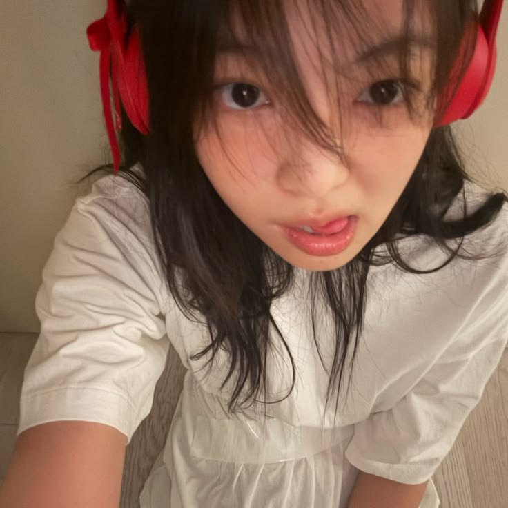 music's got me in my feels, what's your favorite song?